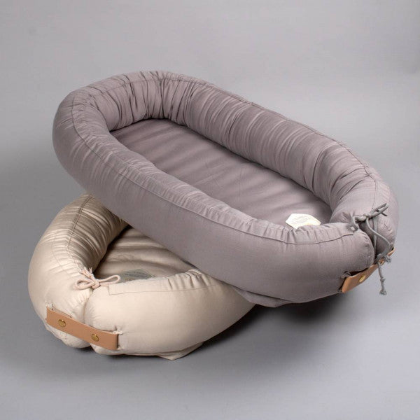 Deal: Kapok Babynest, Gray