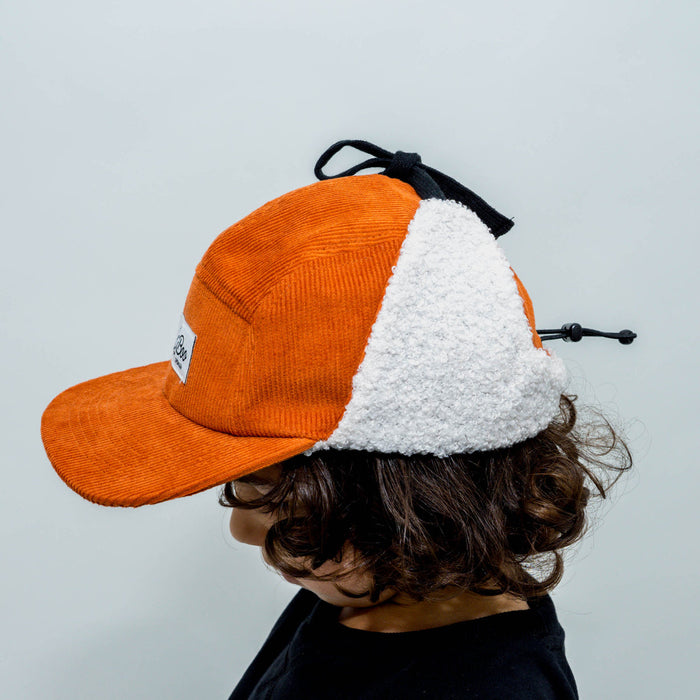 Cap, teddy corduroy 5-panel met oren-karamel (maat m, 1,5-3 jaar)